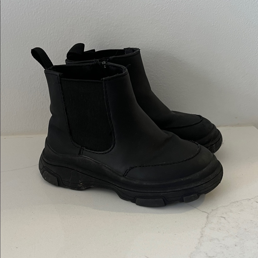 Zara Chelsea Boot